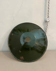 suspension ancienne en tole emaillee vert