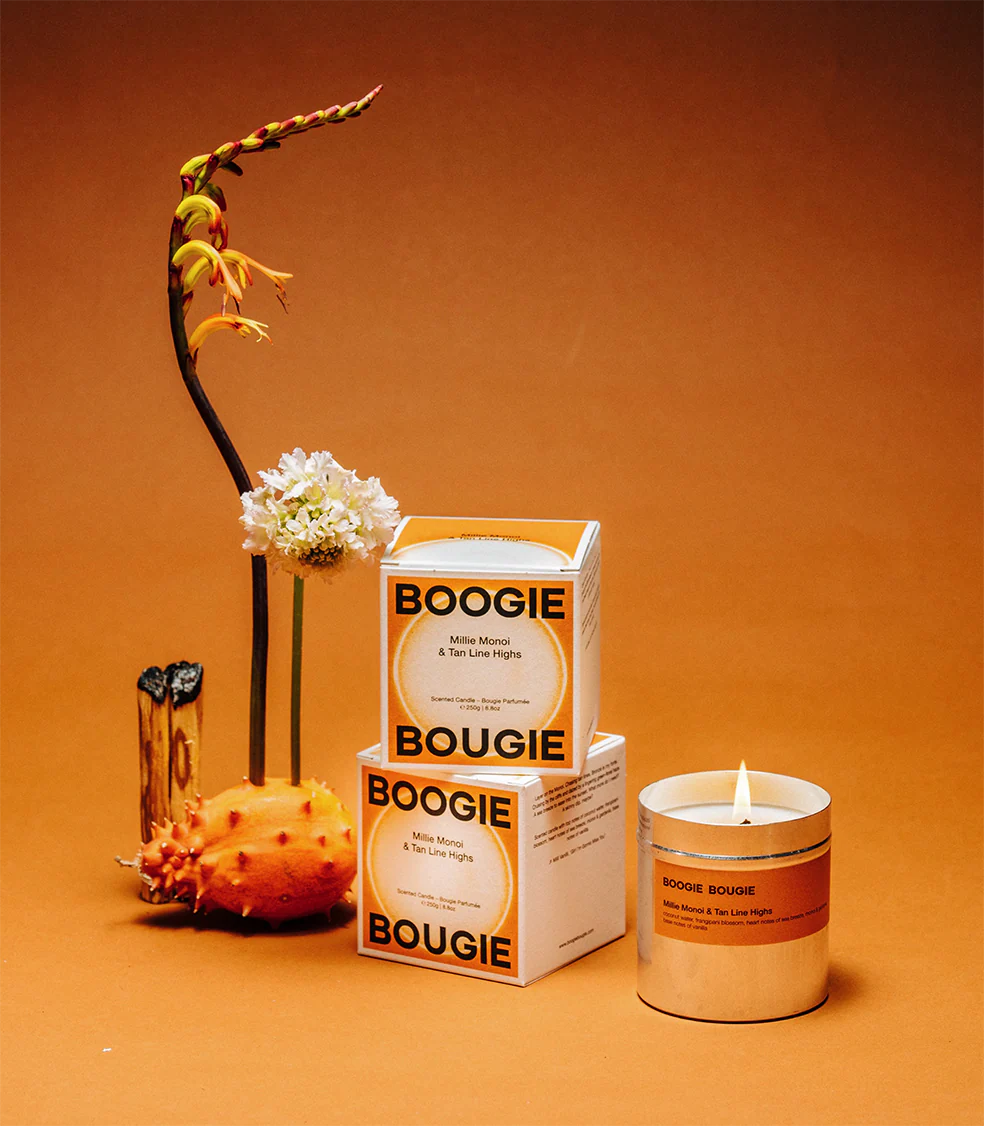 Bougie parfumée Millie Monoi &amp; Tan Line Highs (Notes d'eau de Coco, Frangipanier &amp; Monoï) - Boogie Bougie