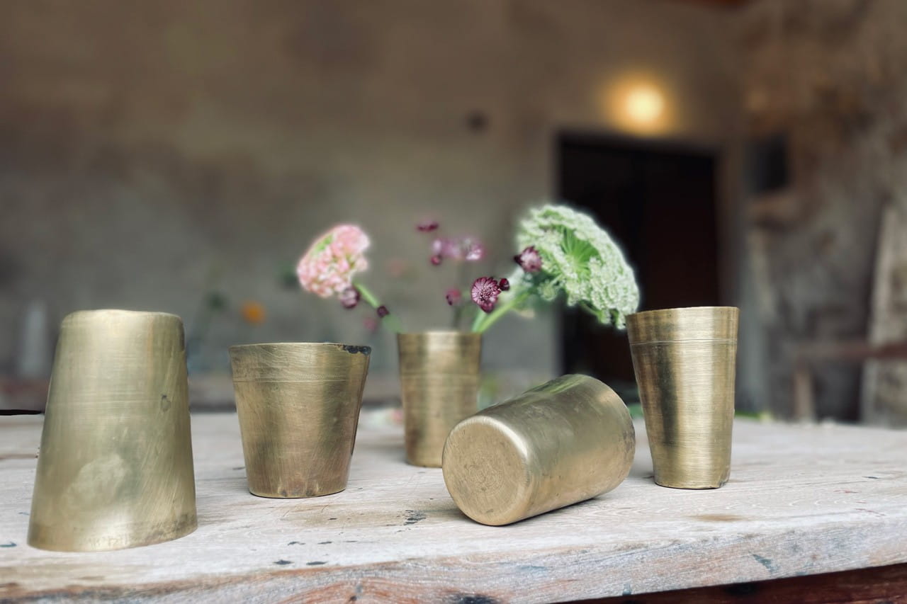 Gobelet en laiton – Vase &amp; décoration Maison Farigoulette
