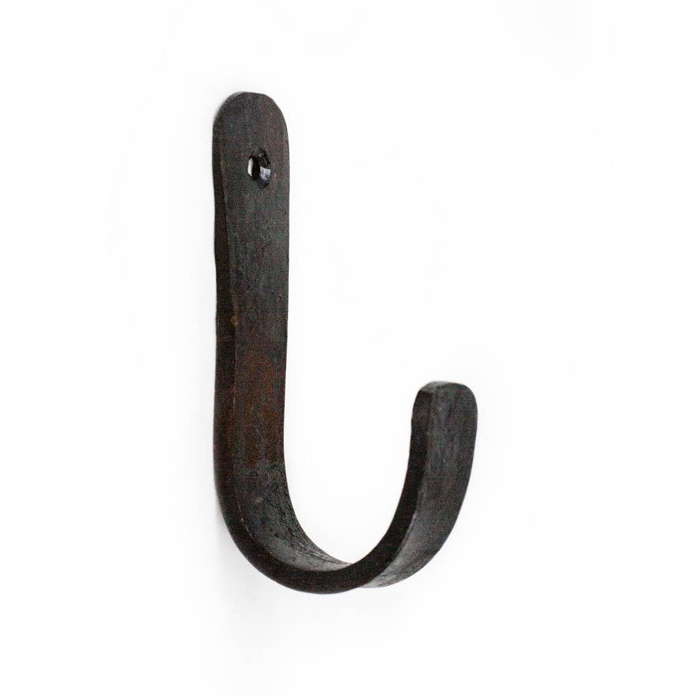 Patere_en_fer_forge_noir_maison_farigoulette