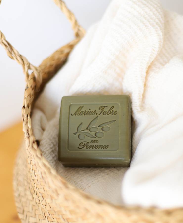 Savon de Marseille avec étui 100% huile d’olive 150g - Marius Fabre - Maison Farigoulette