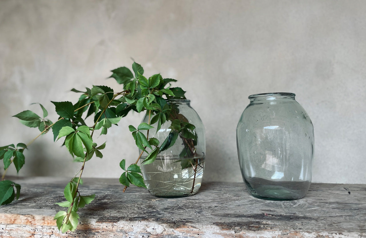 Vase à fleurs en verre recyclé transparent