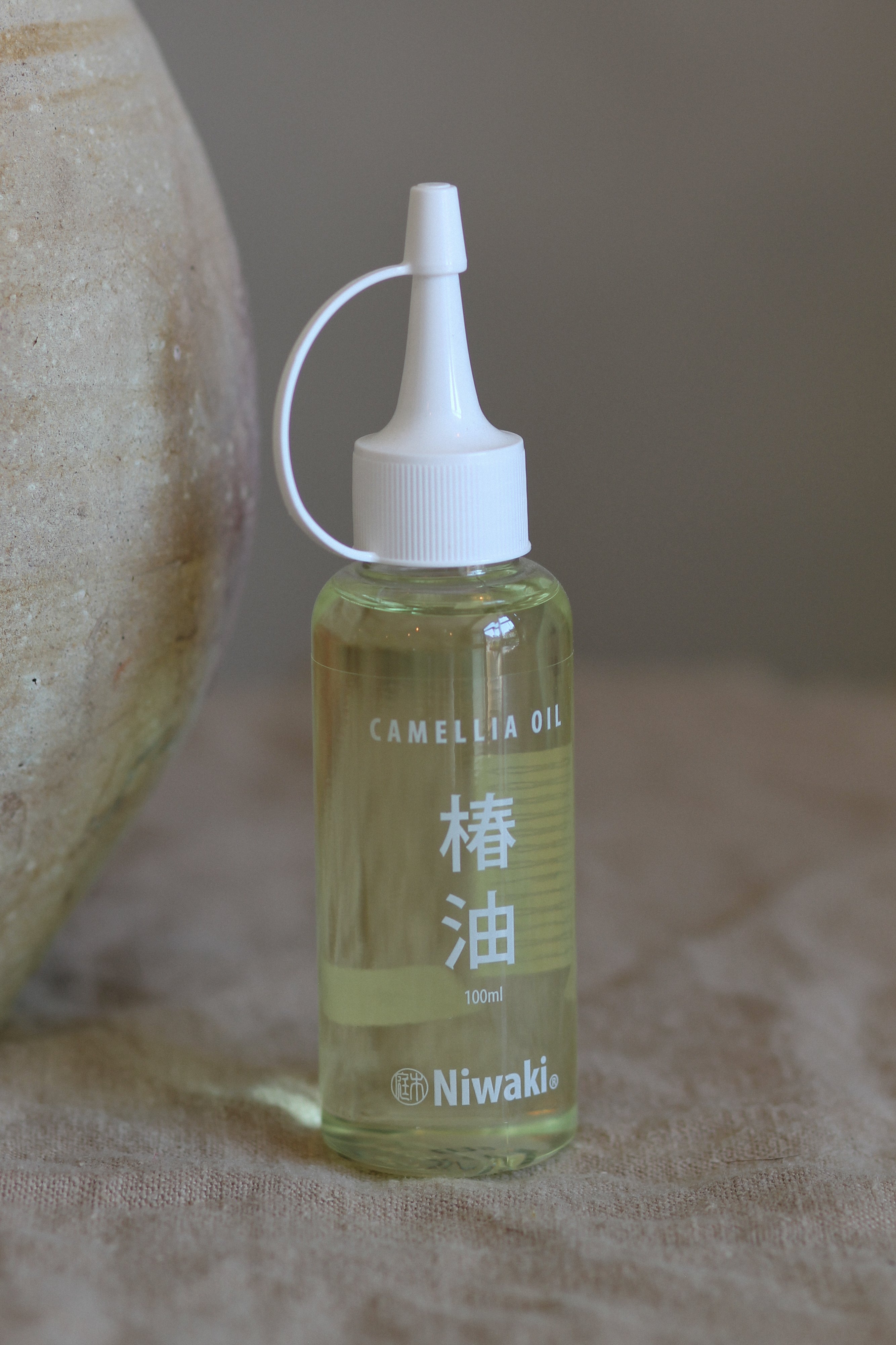 Huile De Camélia Japonaise Traditionnelle Faite Main - 300 Ml - Pour Cheveux Abîmés Et Cuir Chevelu