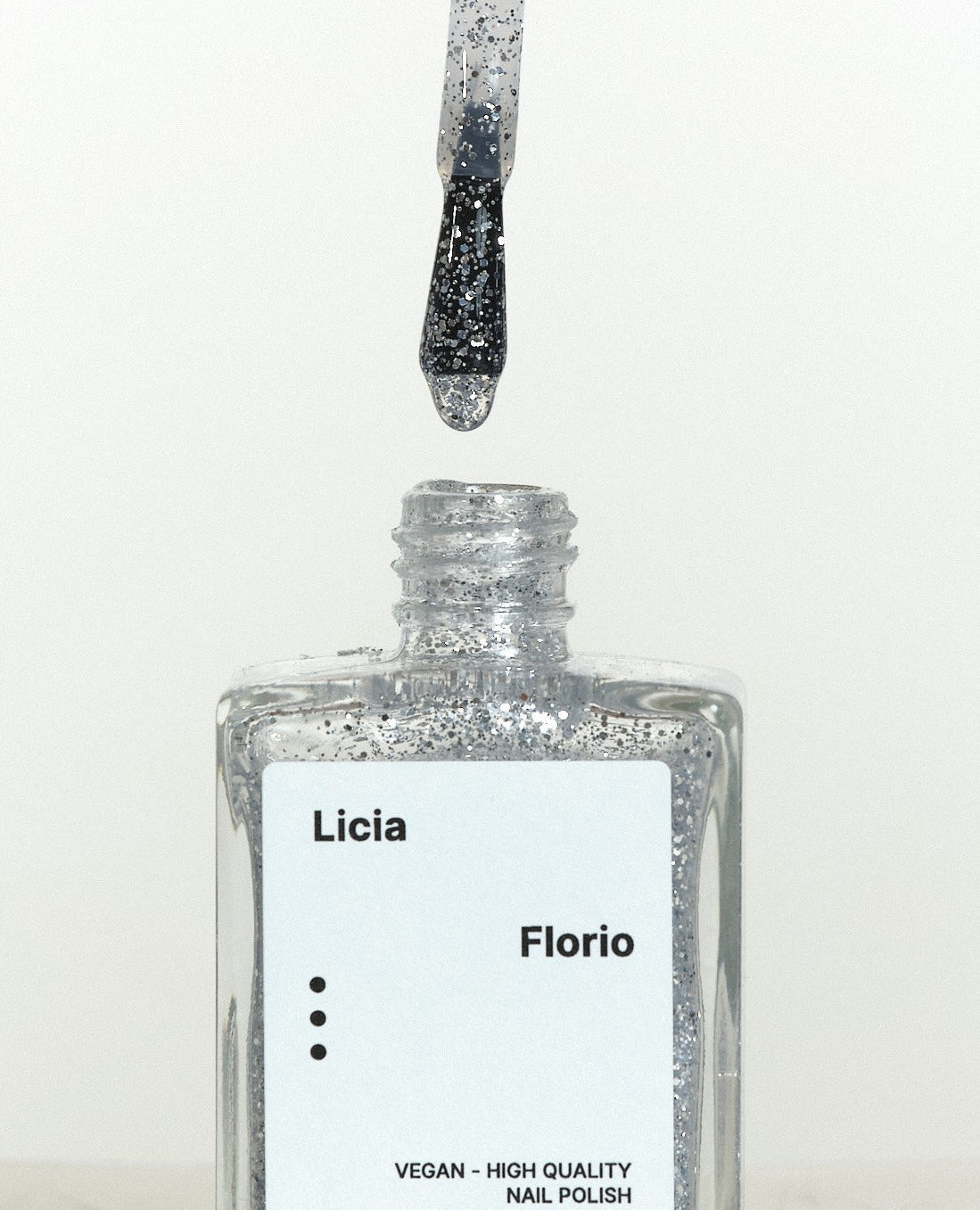 Vernis à ongles vegan Misty - Licia Florio