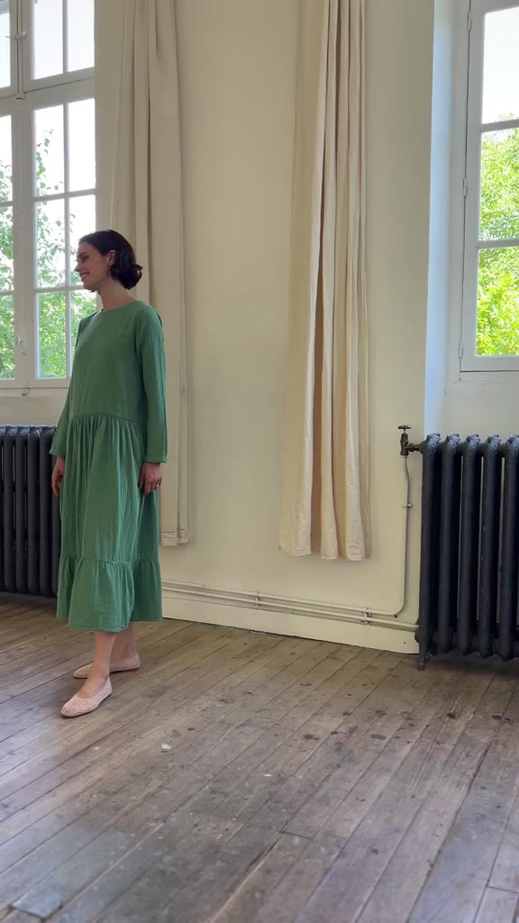 Robe Gaura Deep Grass Green - Poudre Organic x Maison Farigoulette