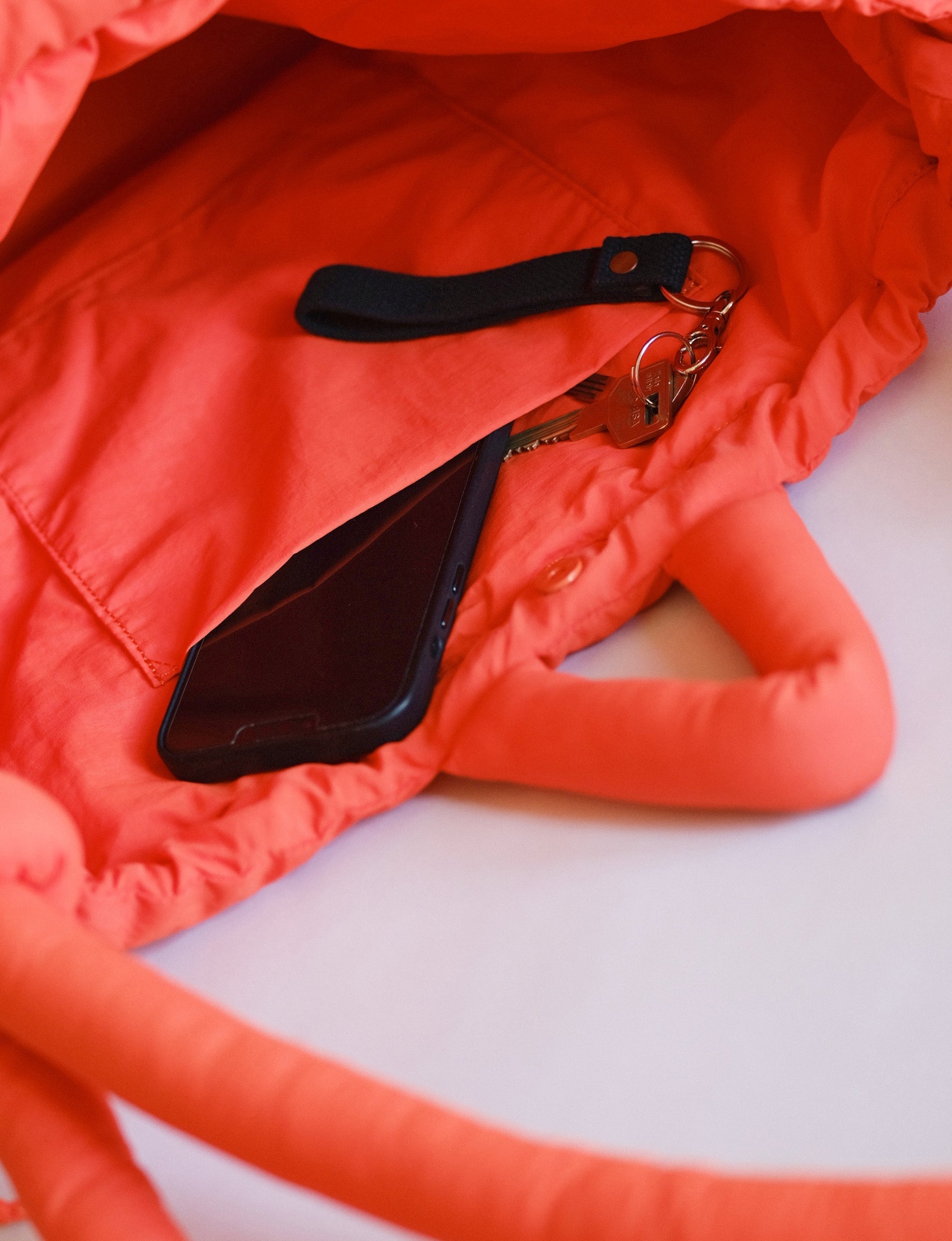 sac en nylon imperméable couleur coraille
