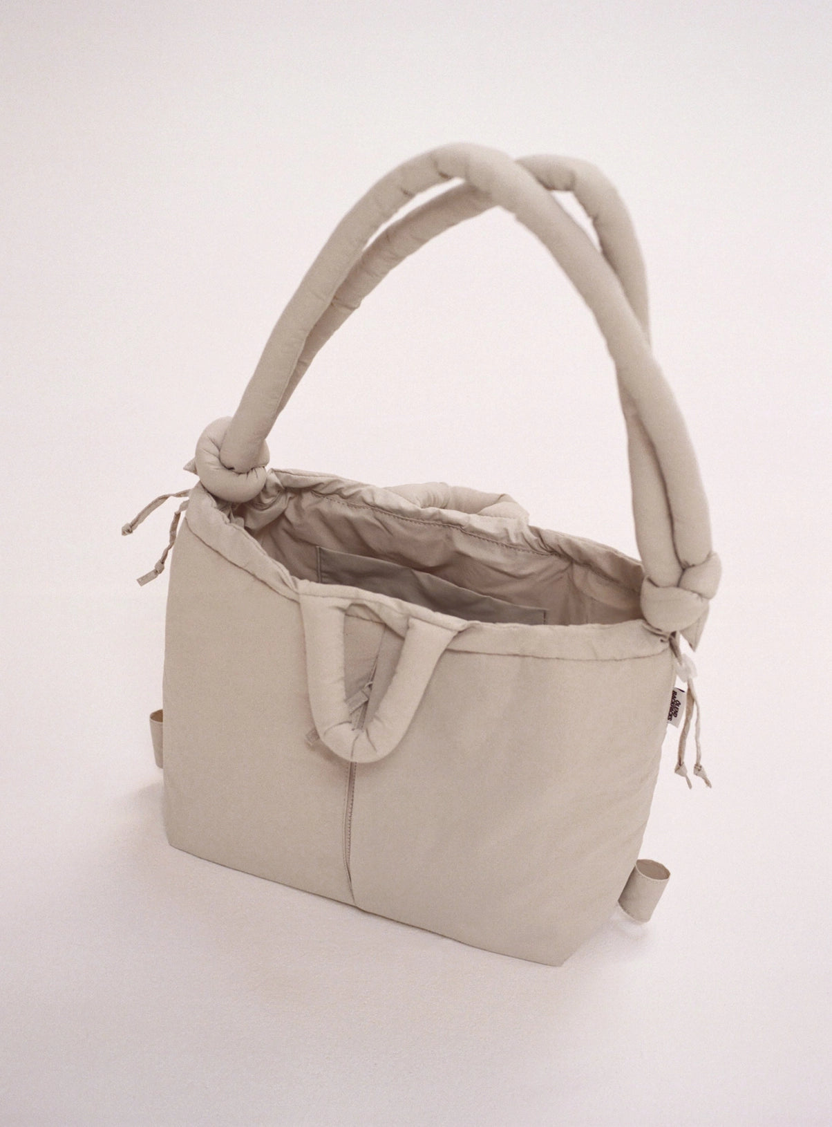 sac en nylon imperméable beige